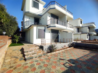Didim Akbük'te Denize Yakın Müstakil Bahçeli Villa