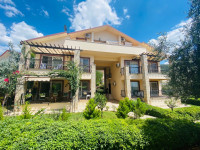 Didim Akbük'te Site İçinde Satılık Muhteşem Havuzlu Villa 3+1
